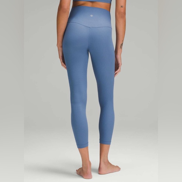 Lululemon Align High-Rise Ribbed Pant 25"
Oasis Blue size 6 - Picture 2 of 8
